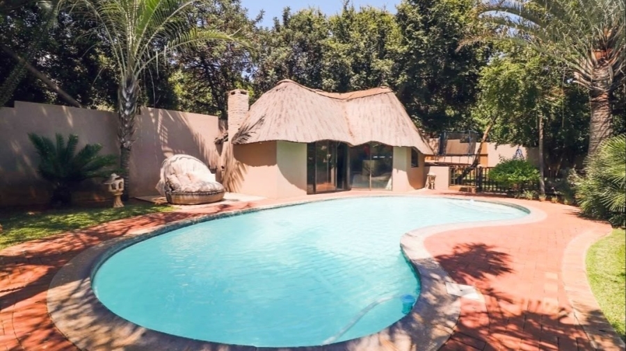 5 Bedroom Property for Sale in Protea Park North West